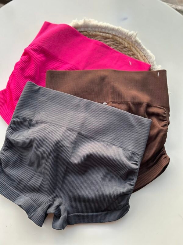 Promo #5 / Short Liso Push up