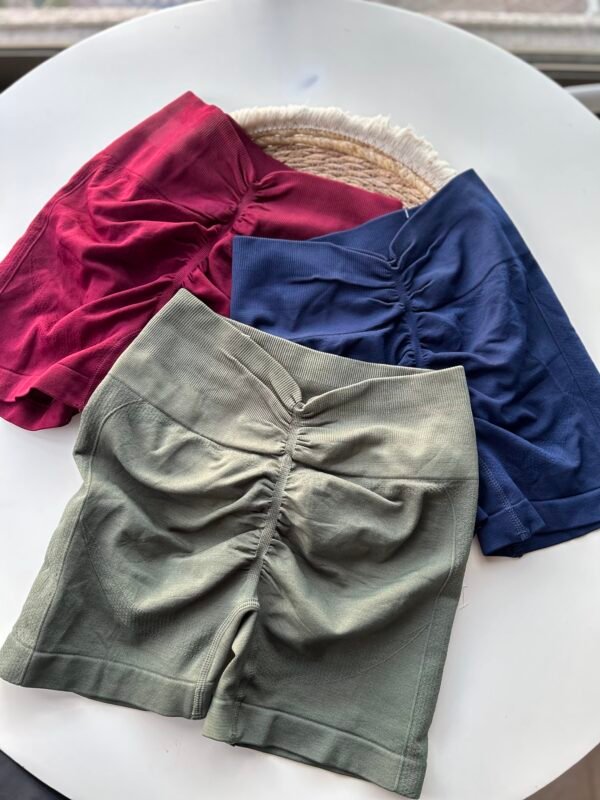Promo #2 / Short Liso Push up